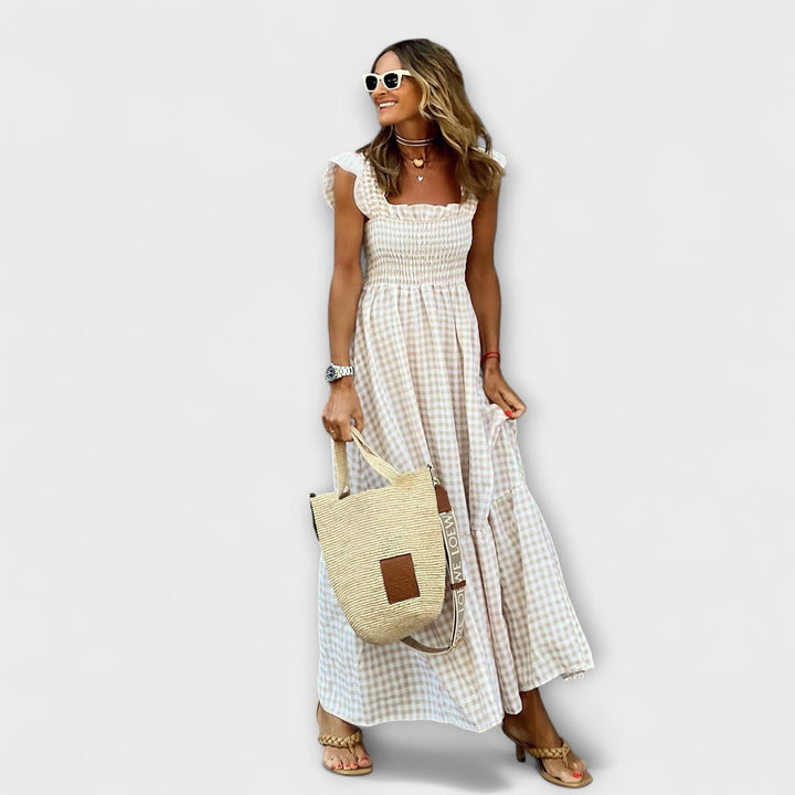 Isolina | Vestido maxi de cuadros con volantes