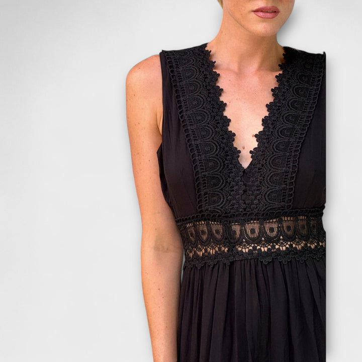 Aurélie | Vestido de encaje con escote en V