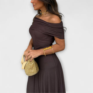 Louka | Vestido maxi de un hombro