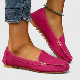 Eulalia | Mocasín turquesa con costuras decorativas