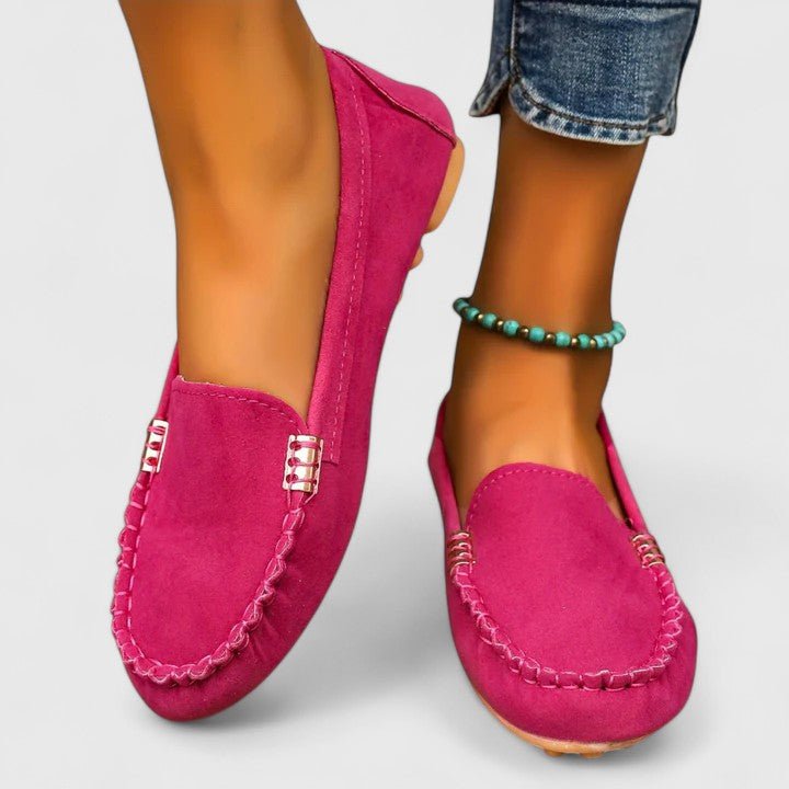 Eulalia | Mocasín turquesa con costuras decorativas