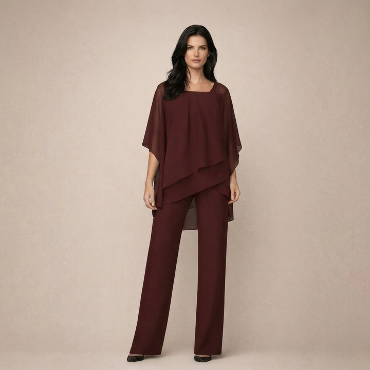 Rosalía | Conjunto con blusa de capas