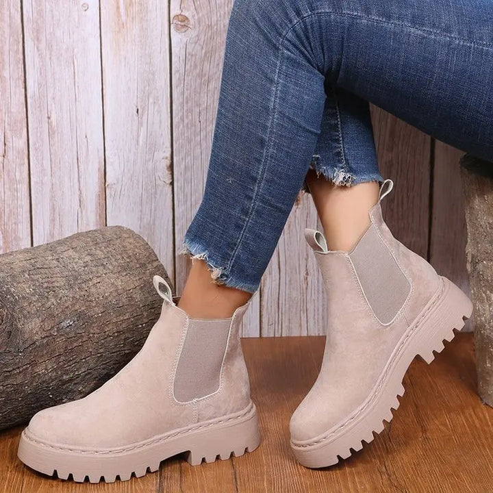Delia | Botines de terciopelo con plataforma