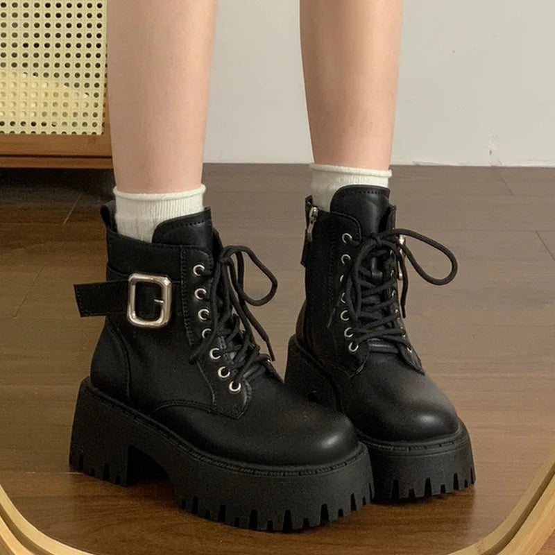 Atenea | Botas británicas con suela gruesa