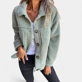 Kristýna | Chaqueta corta con solapas